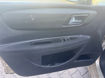 Prodám Citroen C4 2006 1.4i 65kW 2.Majitel, STK 01/26 - 11