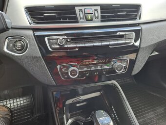 BMW X1 220d Xdrive 140kw tažné,  +zimní pneu - 11