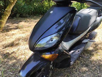 Yamaha maxster 125 - 11
