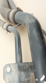 Nissan Pathfinder R51 : Hrdlo nádrže - 11