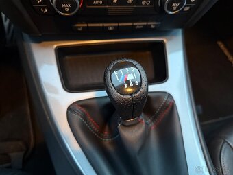 BMW 320i e90 sport packet 140000km Nové CZ - 11