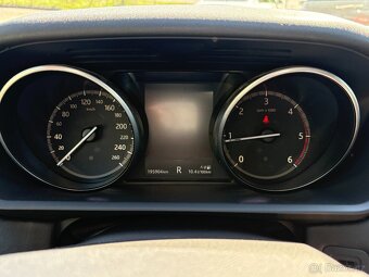 Land Rover Discovery 2017 - 11