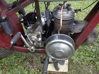 JAWA VILLIERS r.v.1934 bez dokladů dlouhá léta na půdě - 11