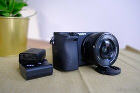 Videokamera Sony Alpha 6400 + 16-50 mm f3.5-5.6 - 11