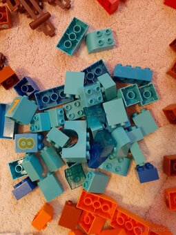 400+ kusu Lego Duplo - 11