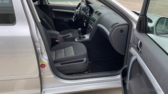 ŠKODA OCTAVIA 1.6TDI CLIMATRONIC - 11