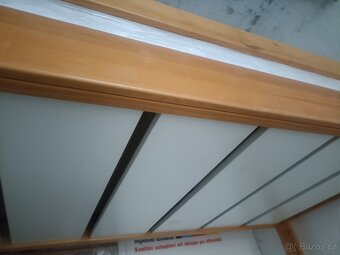 Postel poschodova s roštem a matraci - 11