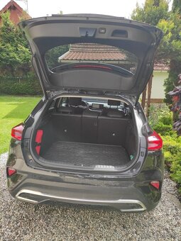 Kia XCeed 1.5 T-GDi MY23 118kW Gold + smart pack - 11