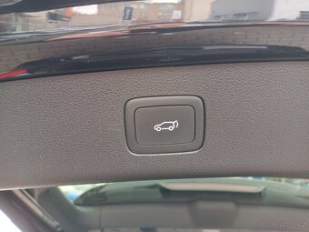 MG EHS PHEV Luxury 1.5 190kW AUT. 77tkm Panorama kam 360° - 11
