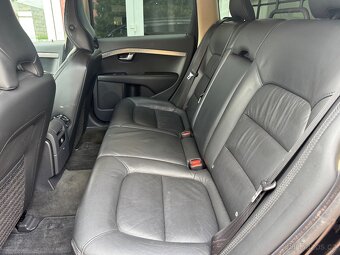 Volvo XC70 D5 AWD 136kw - 11