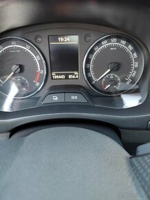 Prodám Škodu Fabii rs 2.1.4 TSI - 11
