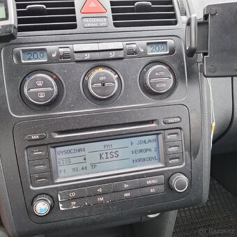 Prodám Volkswagen TOURAN 1.9 TDI 5 míst - 11