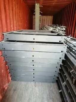 Profesionalni regaly na pneu, uskladnena kola - 11