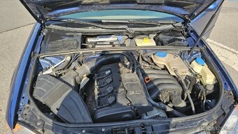 AUDI A4 - 2,0i - benzin - 96kw (2006) - 11