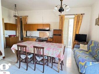 Sicílie, RD 5+1, 130 m2, v histor. centru Patti, Via Roma - 11