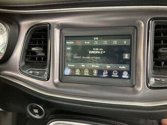 DODGE CHALLENGER 4x4 v6 225kw - 11