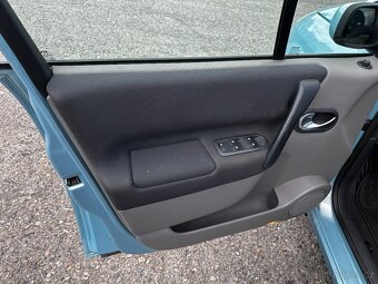 RENAULT SCENIC 1,6i 16v - KLIMATIZACE - TAŽNÉ ZAŘÍZENÍ - 11