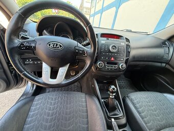 Kia Pro Ceed 1.6 CRDI, Facelift, Klima,Serviska. - 11