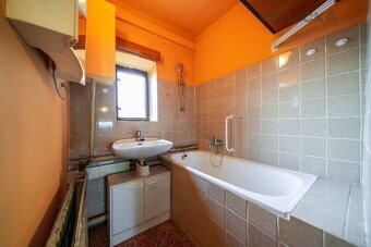 Prodej rodinného domu 3+1, Klínec, okr. Praha-západ - 11