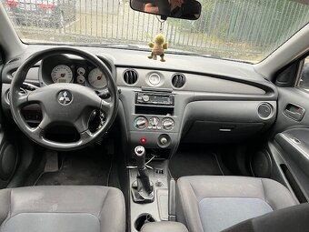 Mitsubishi Outlander  4x4, 2005 - 11
