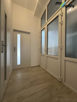 Jičín - Pronájem bytu 1+1, 50 m2 s velkou terasou - 11