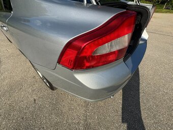 VOLVO S80 2.4 D5 RV. 2011 MANUÁL , KUŽE, ODNÍMATELNÉ TAŽNÉ - 11