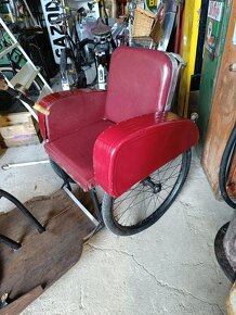 Starý pěkný invalidní vozík, možnost přídavného motoru - 11