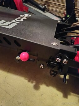 Elektroskůtr FOLD 2 GOLF (téměř nový) - 11