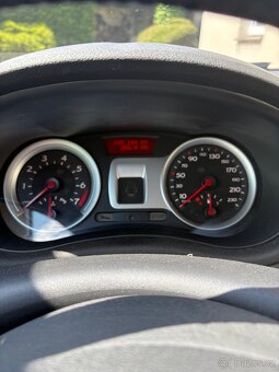 Renault Clio 3 1.6 16v 2006 - 11