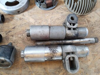 ČZ 125 a 150 C - 11