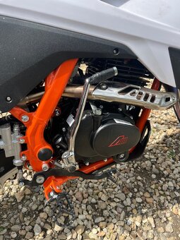 Apollo Thunder 250 – 9,4 mth – výborný stav – r.v. 2024 - 11