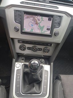 VW Passat Variant 2.0Tdi Comfortline - 11
