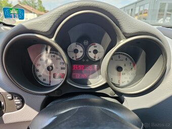 ALFA ROMEO GT 2004 3.2 V6 177kW BUSSO,MANUÁL,TEMPOMAT - 11