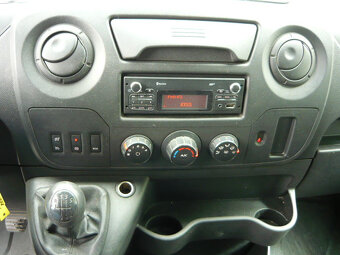 RENAULT MASTER 2.3 DCI 10 PALET MĚCHY - 11