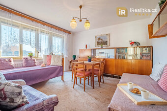Velký rodinný dům s garáží, terasou a zahradou - Třemošnice - 11
