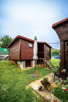 Prodej pozemku pro bydlení o rozloze 1 299 m2 - Petrovice u  - 11