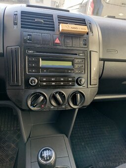 Volkswagen Polo 1,2i 40kw, r.v.2007, STK 2/2027 - 11