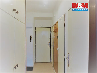 Pronájem bytu 1+1, 42 m², Praha, ul. Pakoměřická - 11