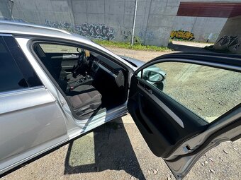 VW PASSAT 1.6 TDI 88kw, ////PLNÝ SERVIS VW//// - 11