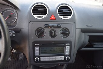Volkswagen Caddy 1,4 i LIFE PO SERVISU,FAMILY - 11
