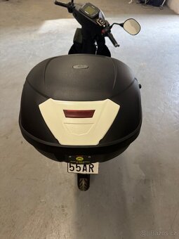 Elektrický skútr 3kW Torrot muvi PO GENERÁLCE - 11