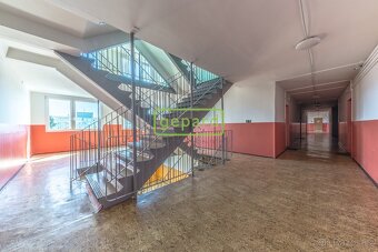 Prodej bytu 2+kk, 39 m², Kladno – Holandská, s komorou, vhod - 11
