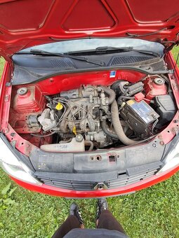 Renault Clio II 1,2 - 11
