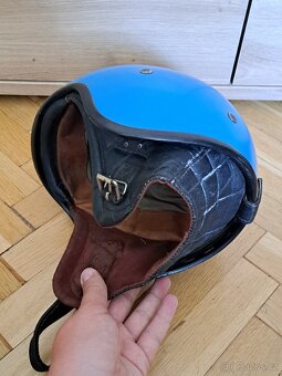 Přilba na veterána, retro přilba- KOVONA KARVINÁ č. 2 - 11
