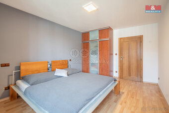 Prodej rodinného domu 4+kk, 196 m², Václavice u Benešova - 11