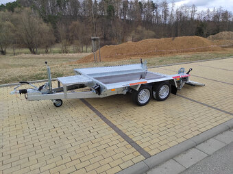Vlek na bagr, plocha 265x150cm, 2700/520kg, rampa, 130 km - 11