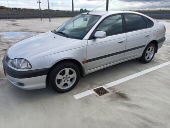Toyota Avensis T22 - 11