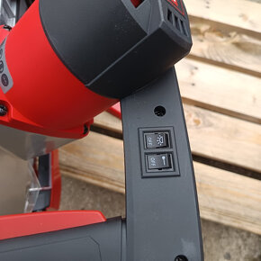 Velká pokosová pila TE-SM 2534 Dual Einhell EXPERT - 11