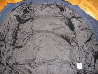 zcela nova XL bunda zn. North Point + 4x super svetry XL - 11