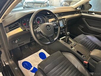 VW PASSAT VARIANT B8 2.0TDI 110KW HIGHLINE LED NAVI ROZVODY - 11